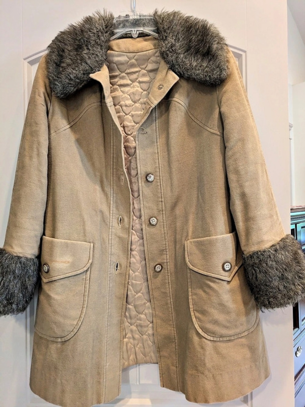 Betty Rose Faux Fur Trim Coat in Brown